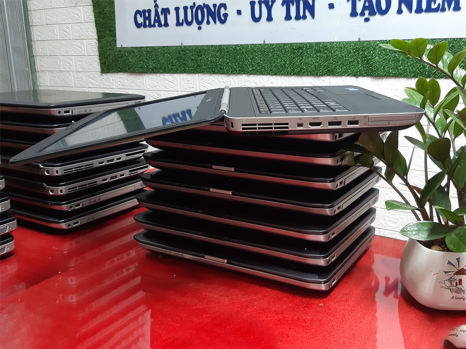 Dell Latitude E5420 i5 2520M | RAM 4G | HDD 250G | 14.0” HD | Card on